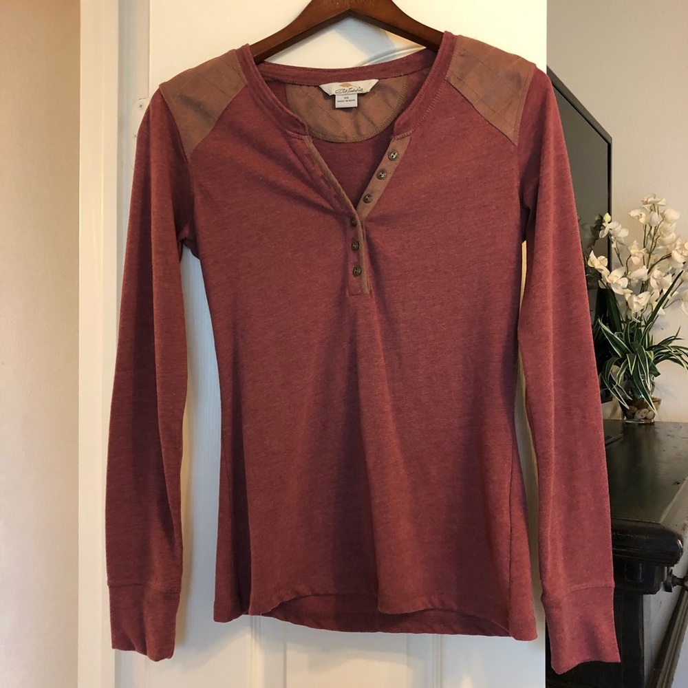 Long sleeve tee